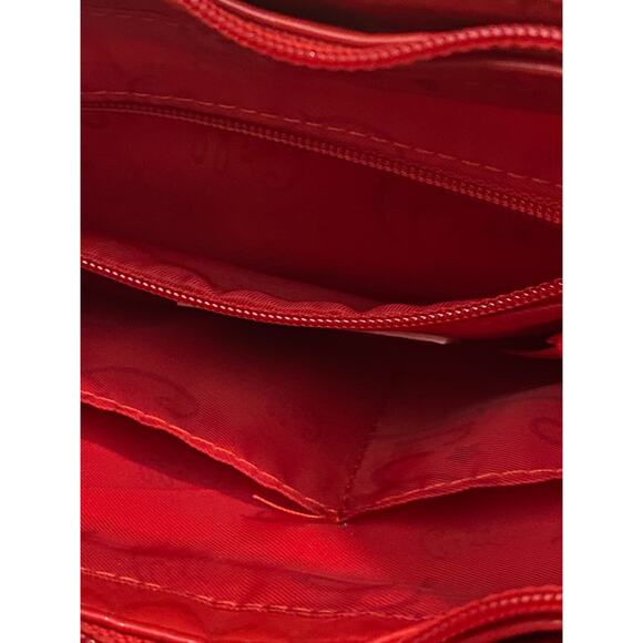 Vera Bradley Hobo Purse Frill Hotsy Totsy Collection Red Trim Waterproof RETIRED - Picture 9 of 15